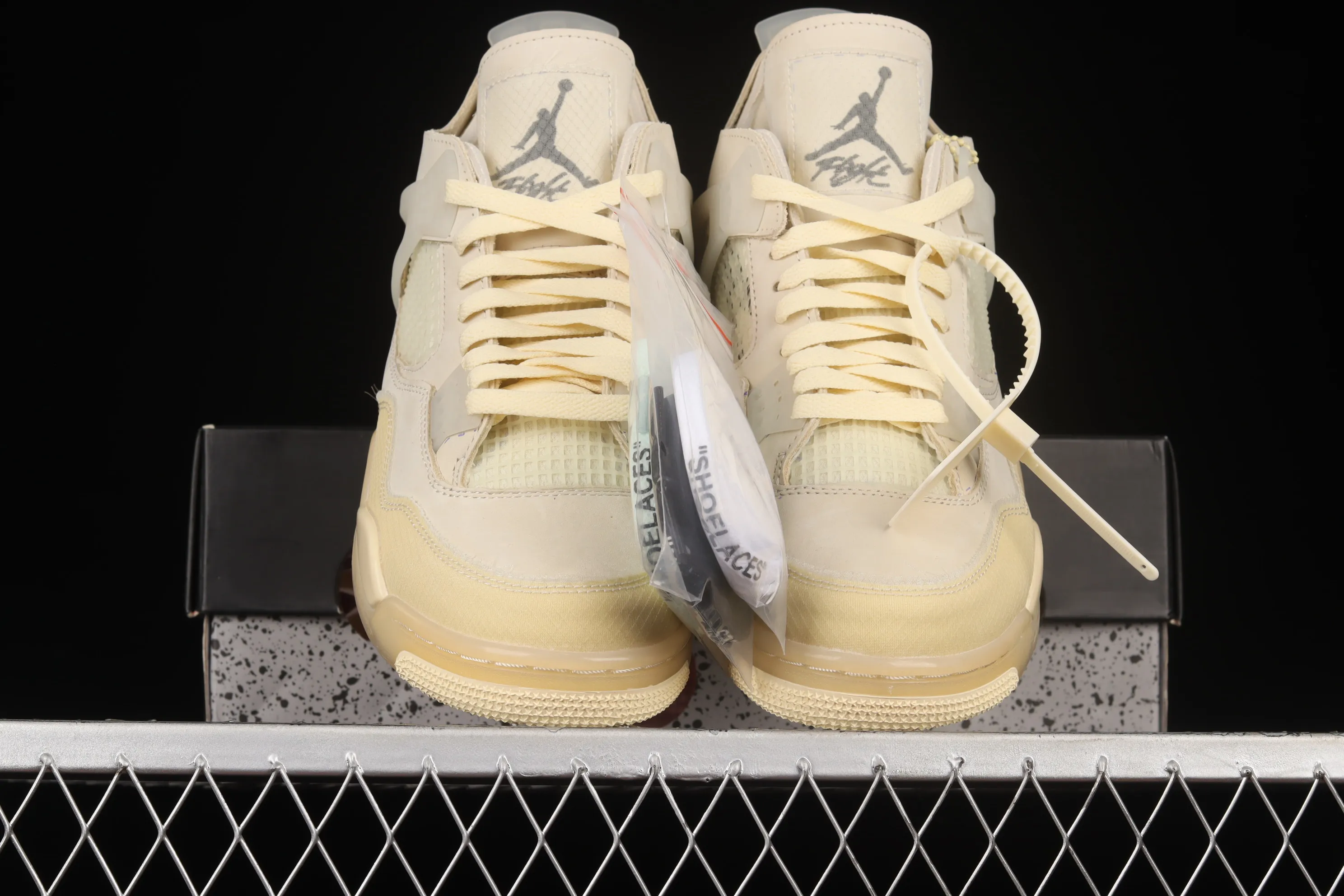 All categories Air Jordan Jordan series basketball shoes Air Jordan 4 foreign trade version OF x Air Jordan 4 Retro "Cream/Sail" AJ4 Joe 4 retro casual sports culture basketball shoes CV9388-100